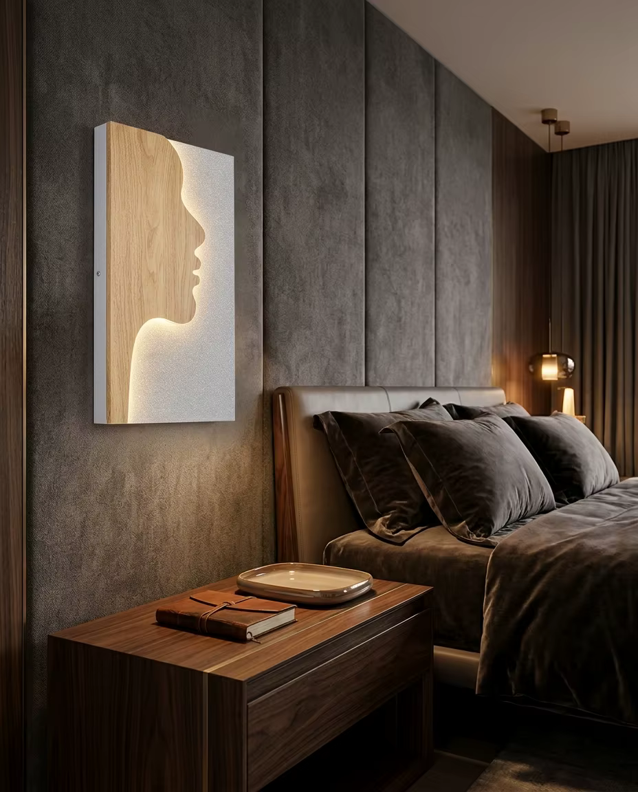 Modern Artistic Face Silhouette LED Wall Sconce - Creative Wood & Silver Profile Accent Light for Interior Projects – Decorative Wall Lamps (view 4)